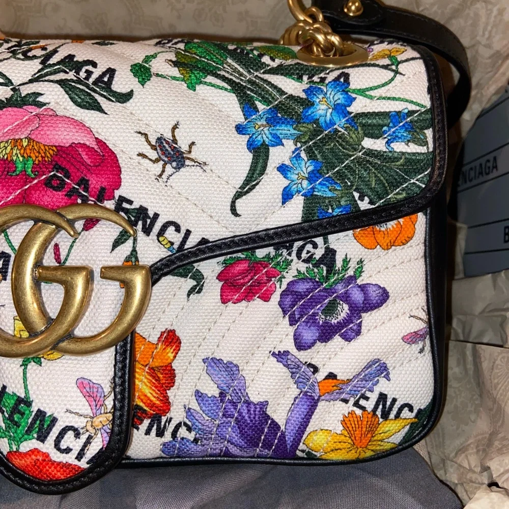 Gucci X Balenciaga The Hacker Project Aria 100 GG White Floral Small Marmont Bag - Picture 2 of 9